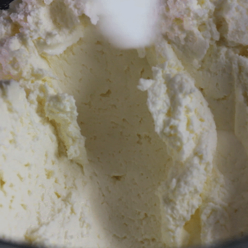 ¿Cómo arreglar una crema pastelera muy líquida?
