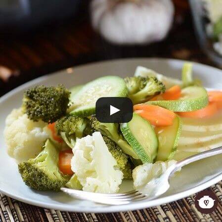 ¿Cuáles son los nutrientes de la ensalada de verduras?