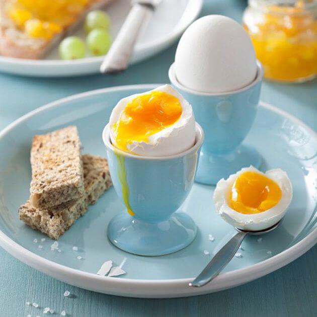 ¿Cuándo se sabe que los huevos están cocidos?