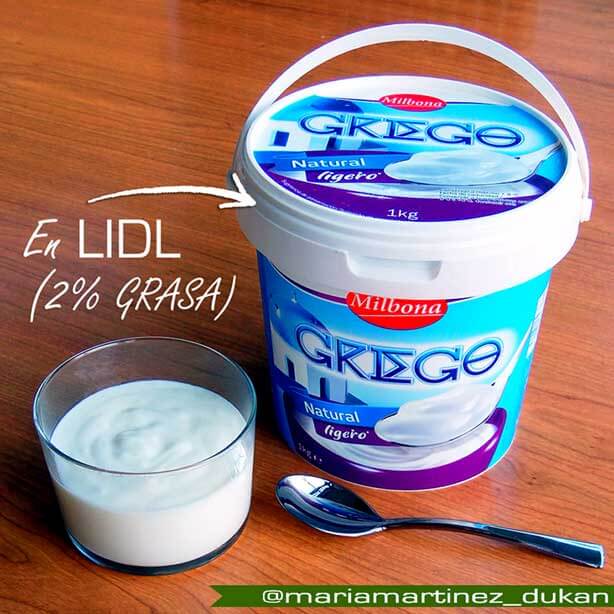 ¿Cuánto yogurt griego se debe consumir al día?