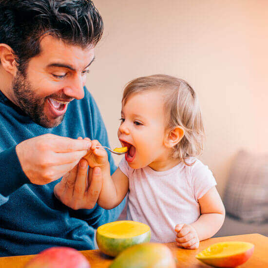 ¿Cuántos gramos de comida debe comer un bebé de 10 meses?