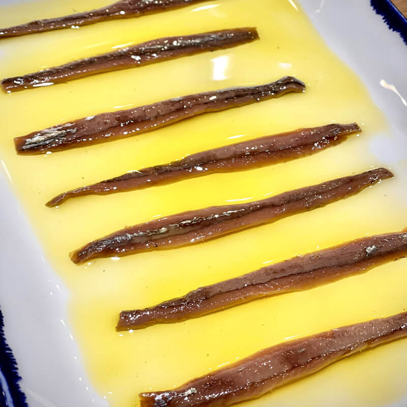 ¿Cómo comer anchoas Cantábrico?