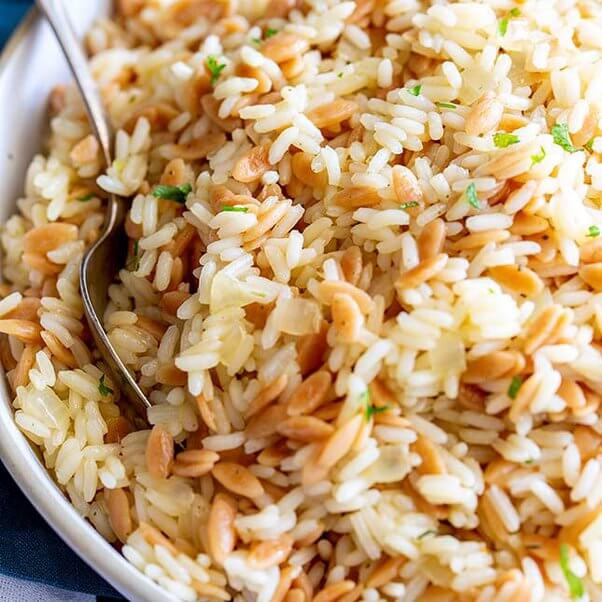¿Cómo recalentar arroz de ayer?