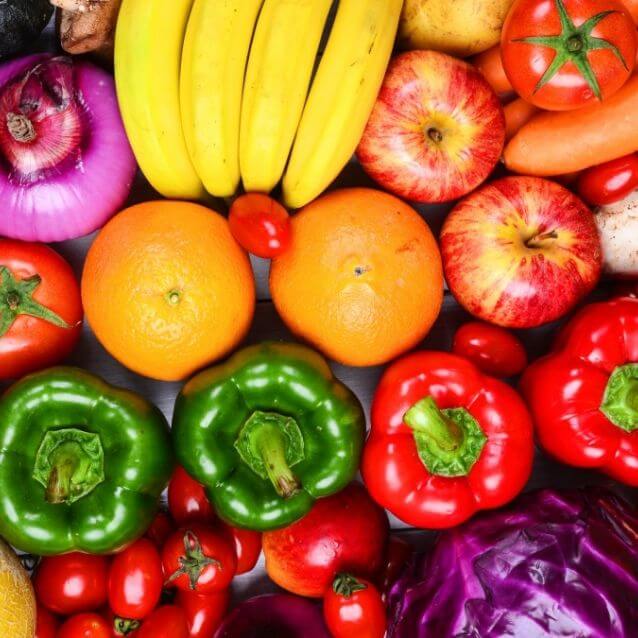 ¿Cuáles son los nutrientes de las frutas y verduras?