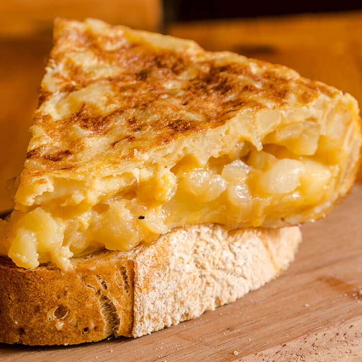 ¿Cuántas calorías tiene una Tortilla de dos Huevos con queso?