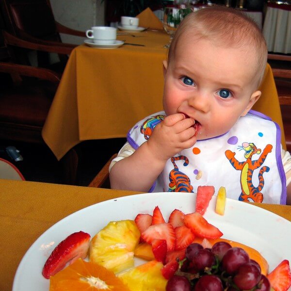¿Cuántas comidas darle a un bebé de 6 meses?