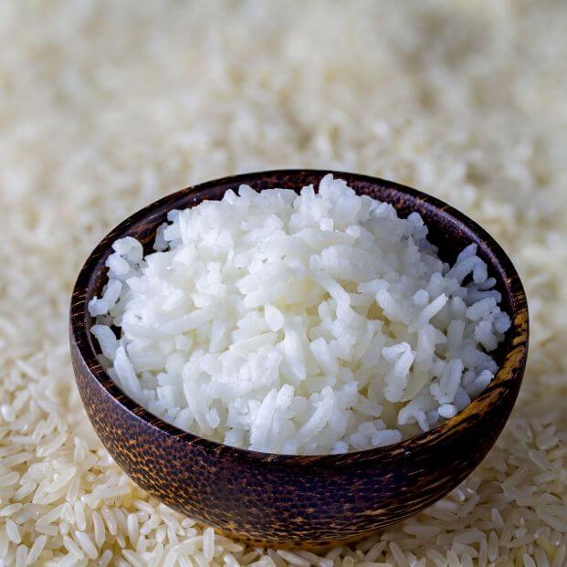 ¿Cuánto engorda 1 taza de arroz?