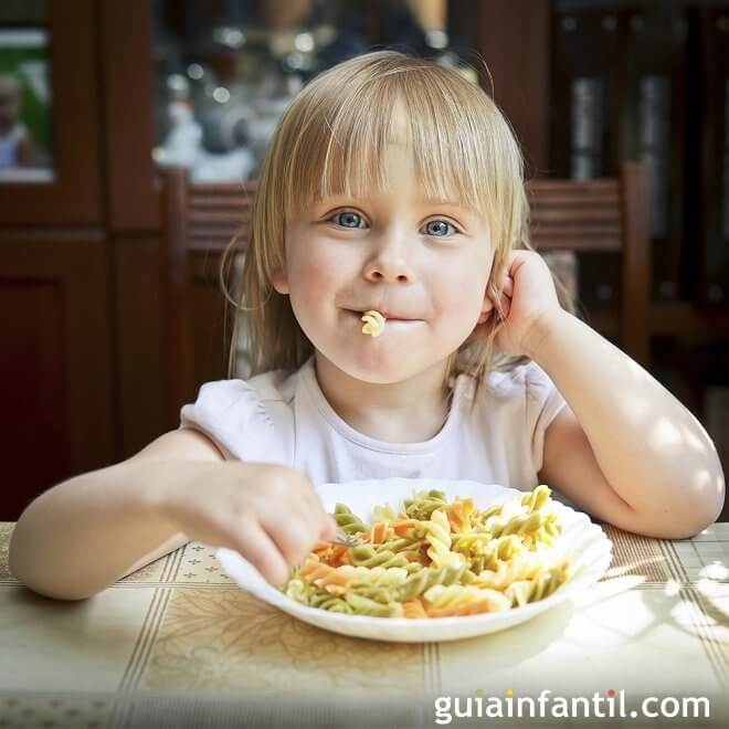 ¿Qué comidas no deben comer los niños?