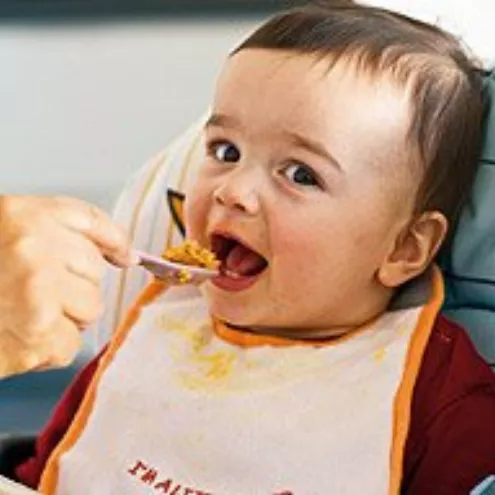 ¿Que darle de comer a un bebé de 12 meses?