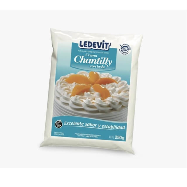 ¿Qué diferencia hay entre la crema y la crema chantilly?
