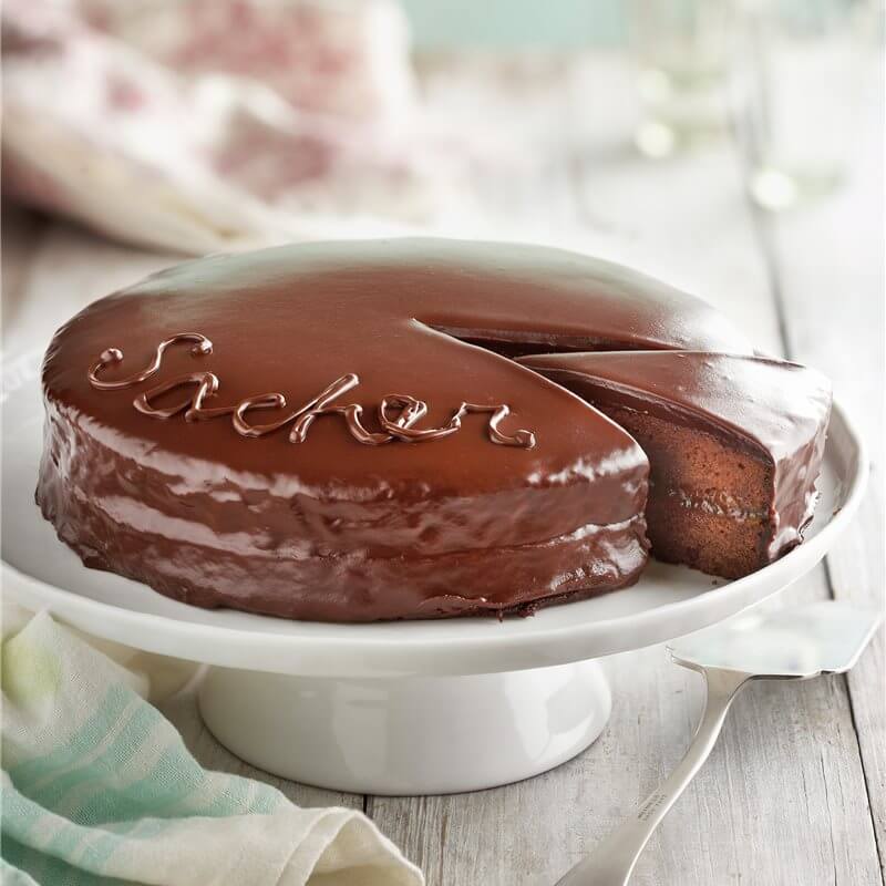 ¿Qué mermelada lleva la tarta Sacher?