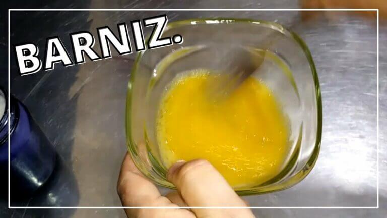 Descubre el secreto del pan dulce perfecto con nuestro barniz de repostería