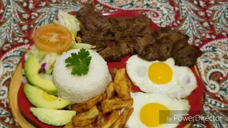 Descubre el sabor auténtico del churrasco ecuatoriano en cada bocado