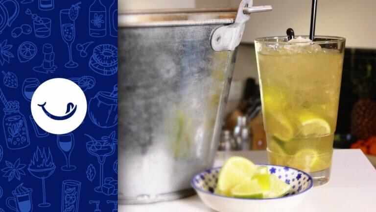 Aprende cómo hacer Caipirinha, la bebida brasileña más refrescante en solo unos pasos