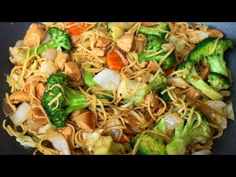 Como se prepara el chao mein con pollo