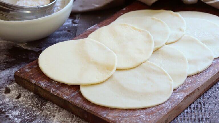 Pastry dough empanadas