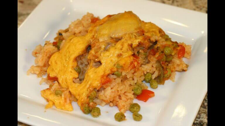 Arroz con pollo casserole