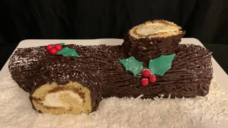 El pastel tronco navideño: la deliciosa opción para sorprender a tus invitados