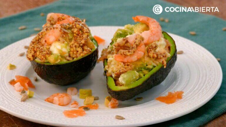 Ensalada aguacate y salmon