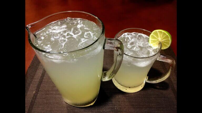 Cuantos limones se necesitan para 2 litro de agua