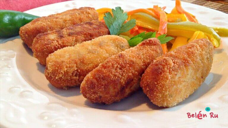 ¡Disfruta de una deliciosa experiencia española con nuestras croquetas!