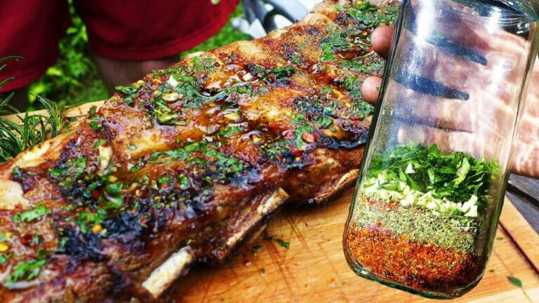 ¡Descubre el secreto del delicioso chimichurri casero en 5 minutos!