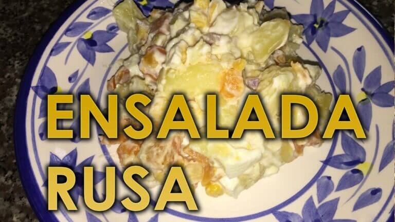 ¡Sorprende a tus invitados con una exquisita ensalada de papa rusa!